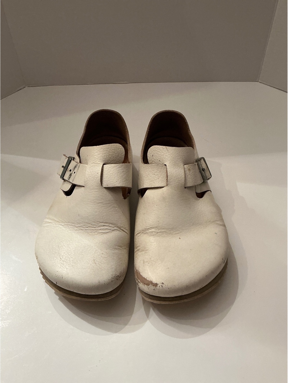 Birkenstock womens’s London white leather clogs size 37/ 6.5w Made in Germany